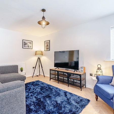 Pannett Place Уитби Экстерьер фото